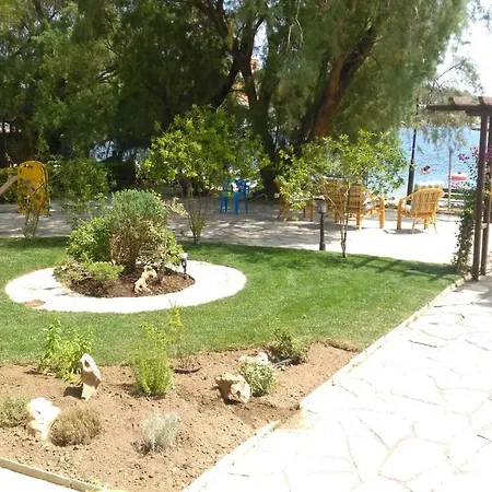 Ismini Holiday home *